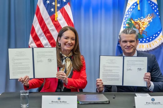 Rollins_and_Hegseth_sign_MOU